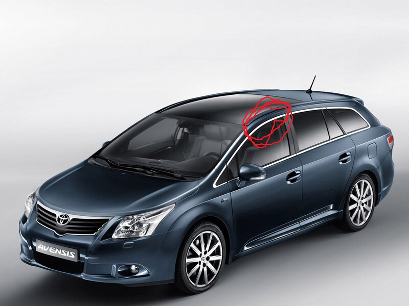 Заглушка рейлинга передняя Toyota Avensis  2009 універсал 1.8 Бензин 