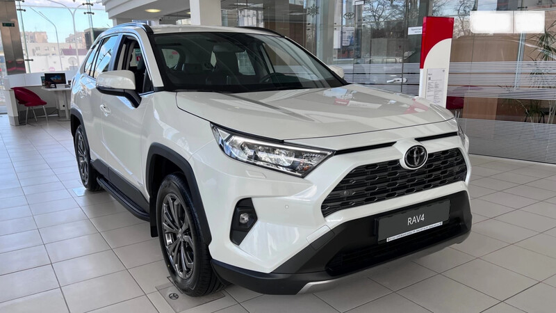 Стекло лобовое Toyota RAV4  2021 2.5 Бензин Киев