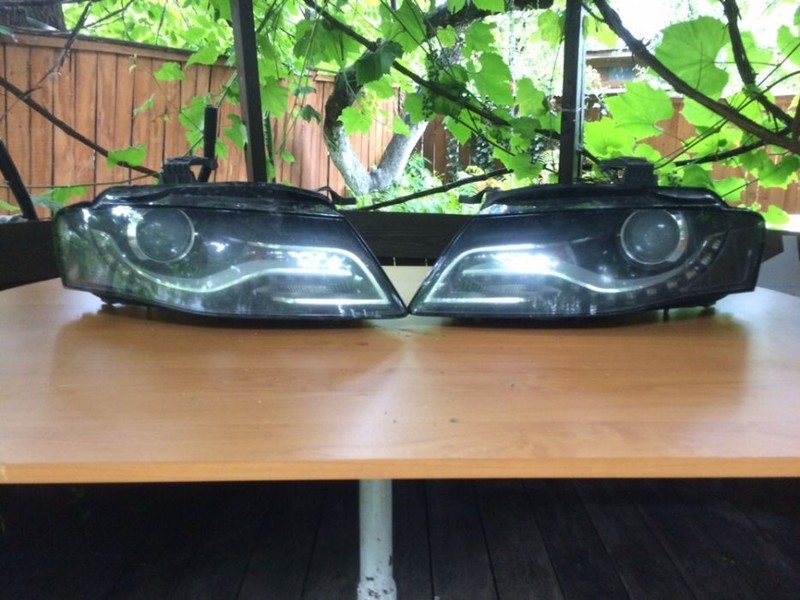 Фари передні 8K0941003   Audi A4