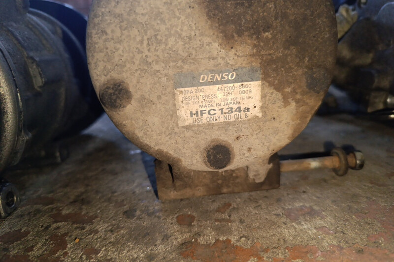 Компрессор кондиционера 447200-6660   Toyota Land Cruiser