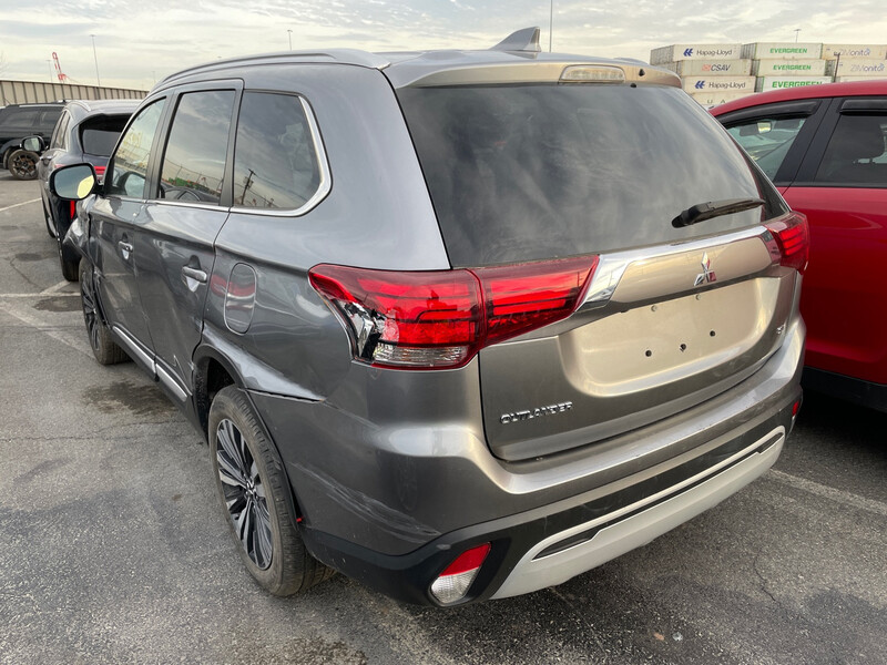 Двери передние Mitsubishi Outlander 3  2020 2.4 Бензин Киев