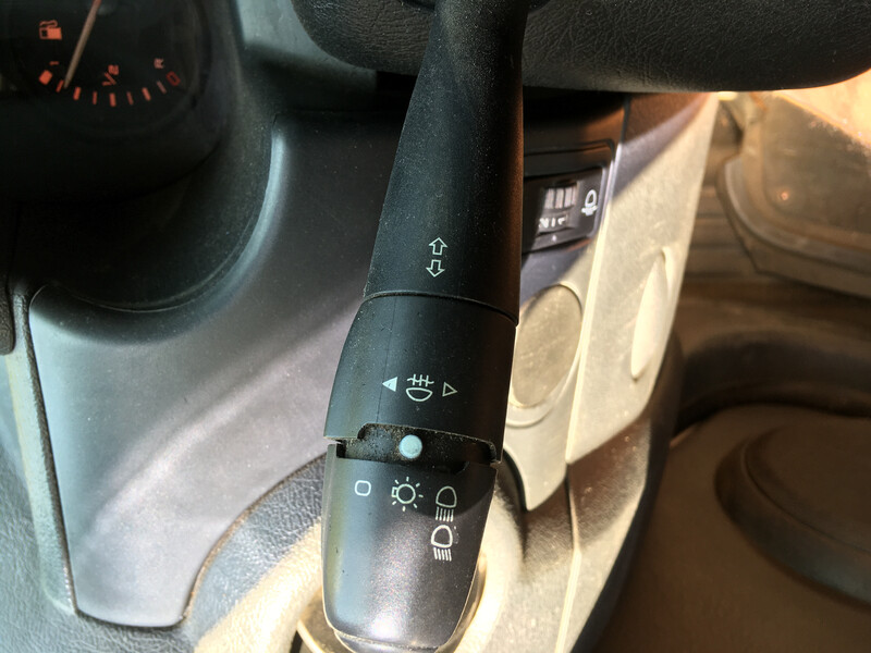 Переключатель поворотов подрулевой Peugeot Partner  2008 хэтчбек 1.6 Дизель Днепр