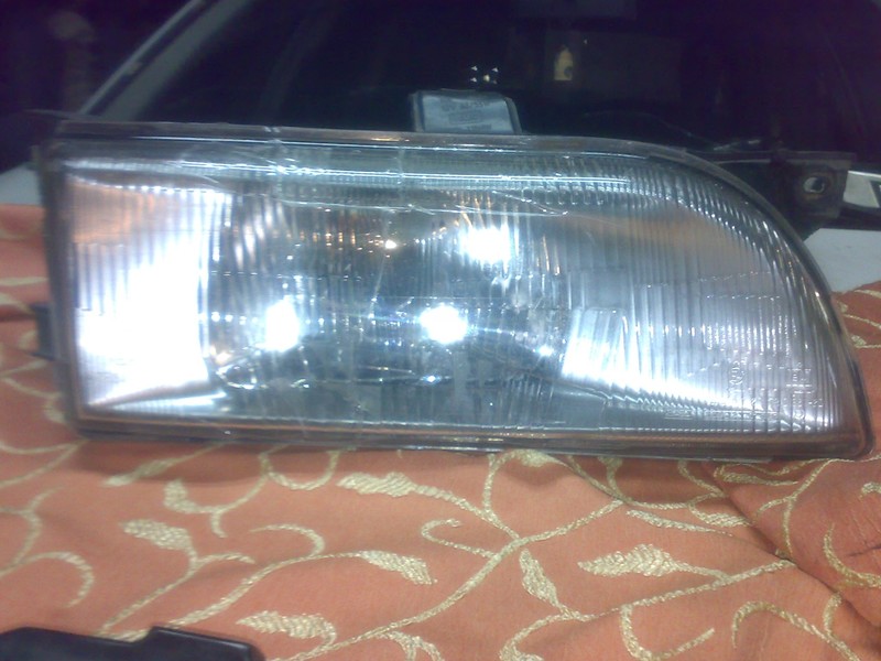 Скло фари Hyundai Sonata 2  1989 1.8 Бензин Торецьк