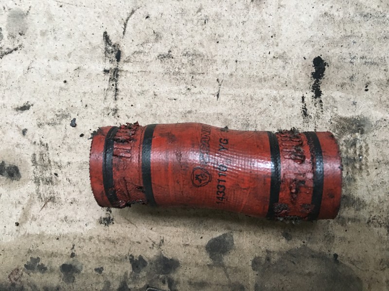 Патрубок сапуна SCANIA R 124  1998 Львов