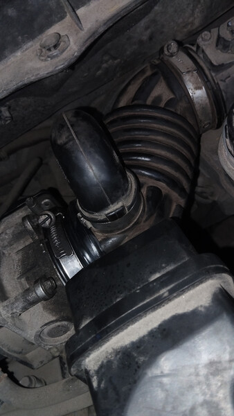 Патрубок воздушного фильтра Nissan X-Trail T31  2008 