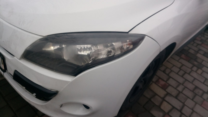 Фары передние Renault Megane 3 2011 г.  1.6 л бензин Киев