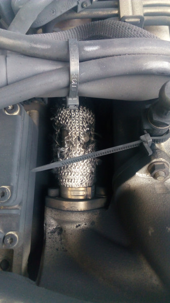 Трубка egr Audi A4 B6  2002 универсал 2.5 Дизель Вишневое