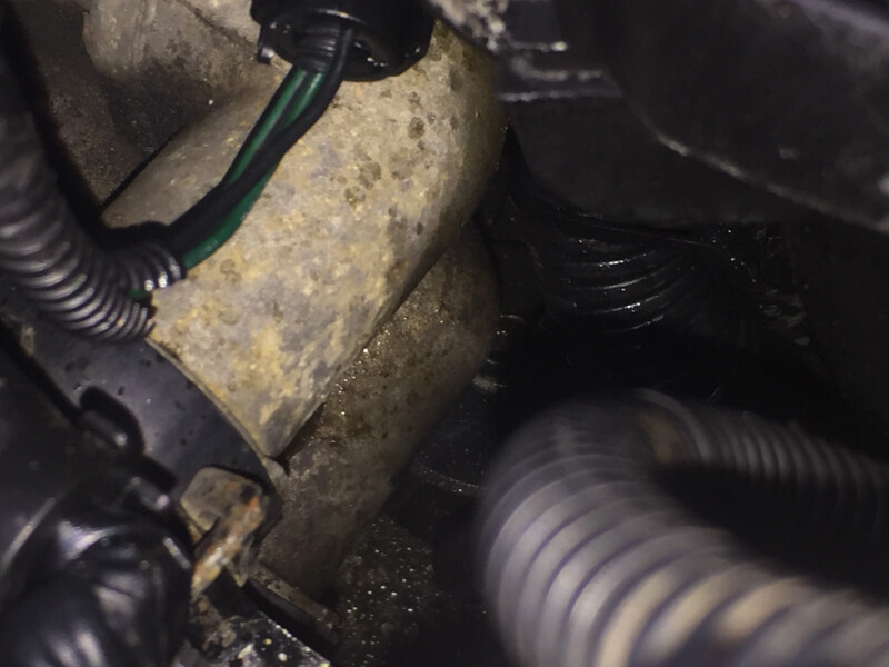 Пластиковая трубка на два выхода для патрубков с радиатора Hyundai Getz  2006 хэтчбек 1.4 Бензин Киев