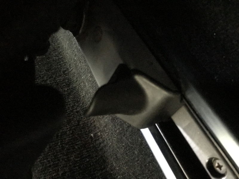 Заглушка Lexus LS 2004 г.  4.3 л бензин Киев