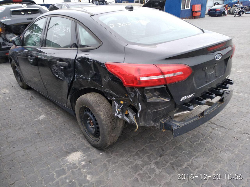 Бампер задний Ford Focus 3 2015 г.  2.0 л бензин Киев