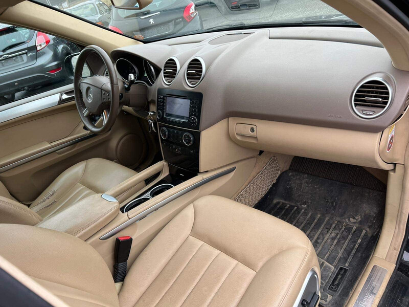 Задние сиденья Mercedes-Benz M-Class W164  2008 3.0 Дизель Житомир