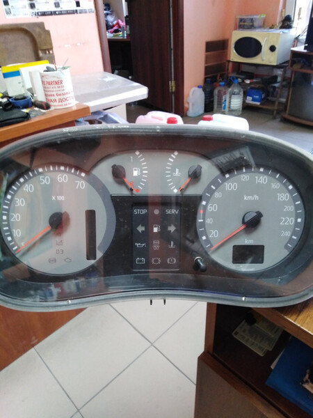 Приборная панель Renault Clio  2006 1.4 Бензин Одесса