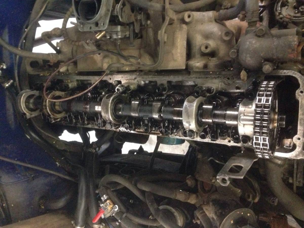 Распредвал Nissan Patrol 3D 1986 2.8 Бензин Киев