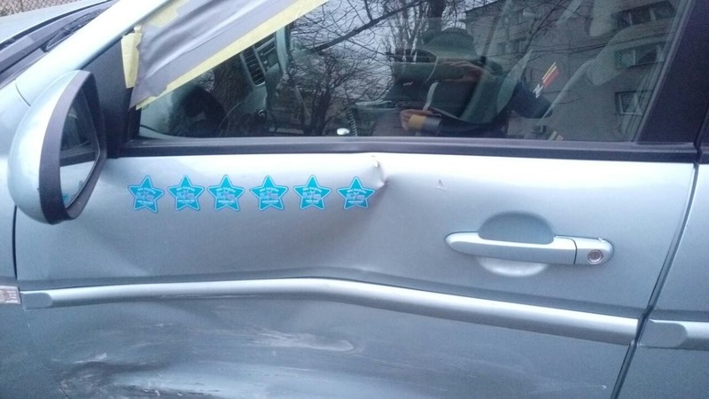 Двери левые 760030N000   Hyundai Accent