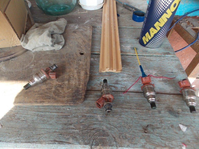 Паливні форсунки 1955002120   Kia Ceed, Kia Sephia, Mazda 323