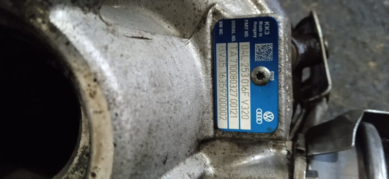 Турбіна 04L253016F V320   Skoda Superb, Volkswagen Passat