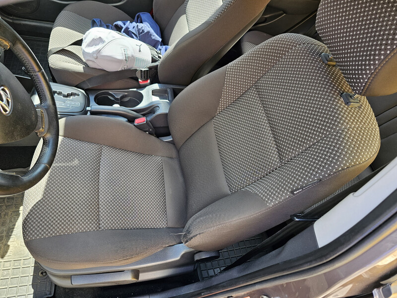 Сидіння водія Hyundai i30  2012 універсал 1.6 Бензин 