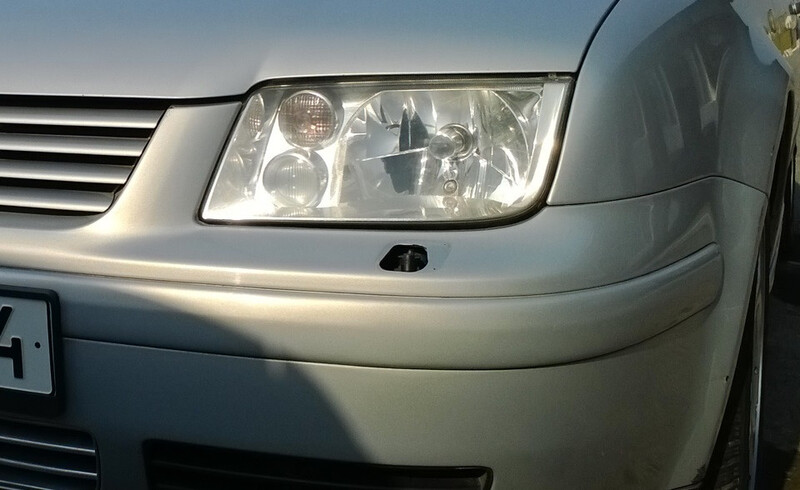 Крышка форсунки омывателя фар левая Volkswagen Bora 2003 г.  1.6 л бензин Новоукраинка