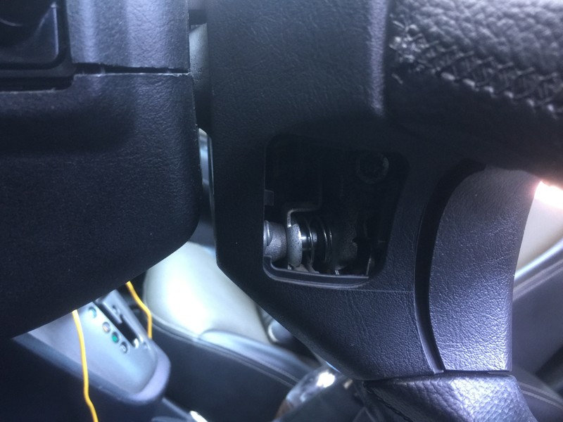 Заглушка на руль Hyundai Tucson 2008 г.  2.0 л дизель Днепр