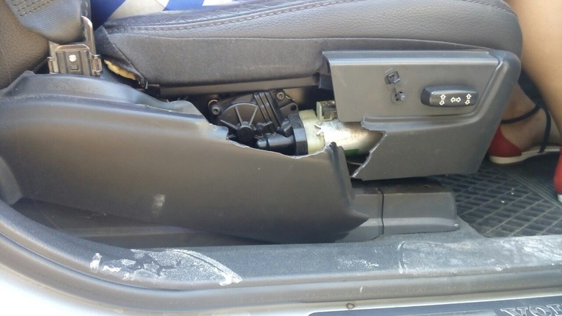 Блок управления правым передним сиденьем Volvo XC90  2005 2.5 Бензин 