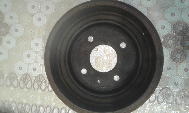 Тормозний барабан Ford Courier  2001 1.8 Дизель Луцк