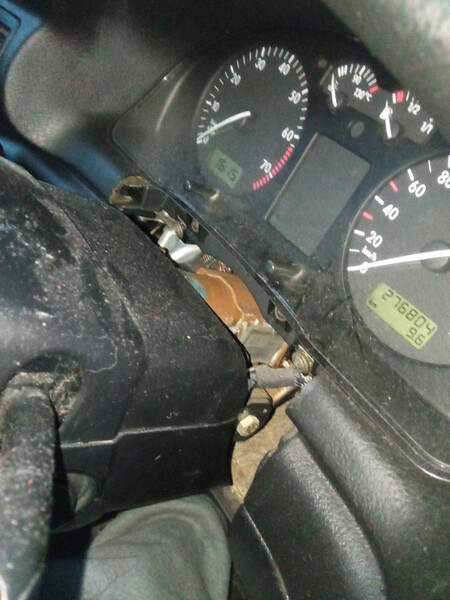 Рульова шторка Volkswagen Passat B5  1997 1.6 Бензин Ивано-Франковск