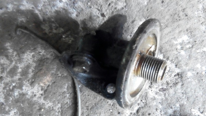 Корпус масляного фільтра Toyota Yaris  2006 хетчбек 1.3 Бензин Київ