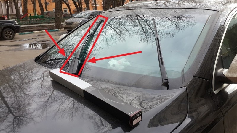 Поводок дворника правого. Audi Q7  2011 3.0 Дизель Краматорск