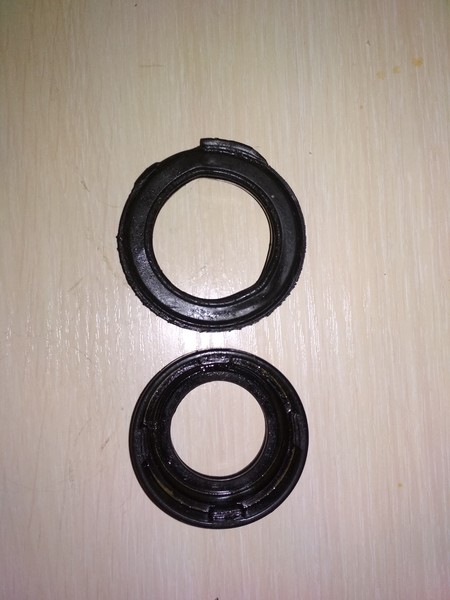 Сальник кулисы КПП Nissan Bluebird  1986 2.0 Бензин Черкассы