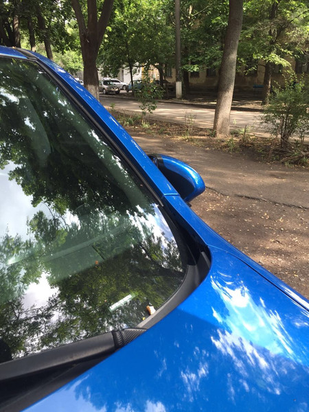 Ущільнювач скла Nissan Qashqai  2007 2.0 Бензин Одеса