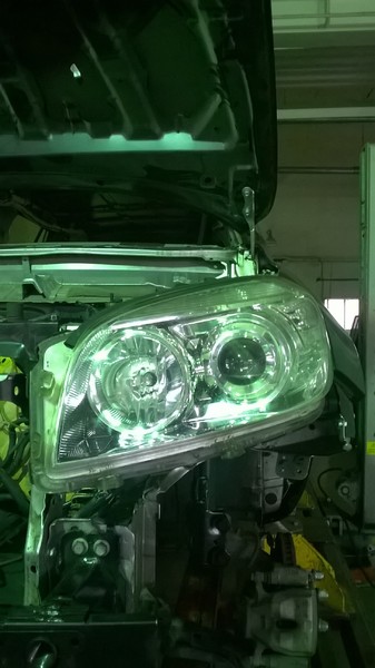 Фара Toyota RAV4 2007 р.  2.0 л бензин Дніпро