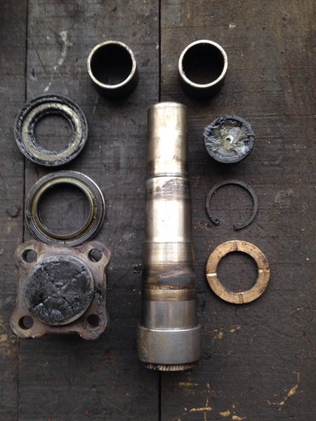 Шкворень Volvo FL 2004 г.  Харьков