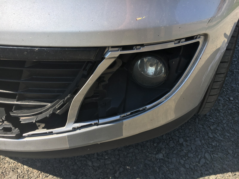 Заглушка бампера Renault Megane 3 универсал 2012 г.  1.5 л дизель Луцк