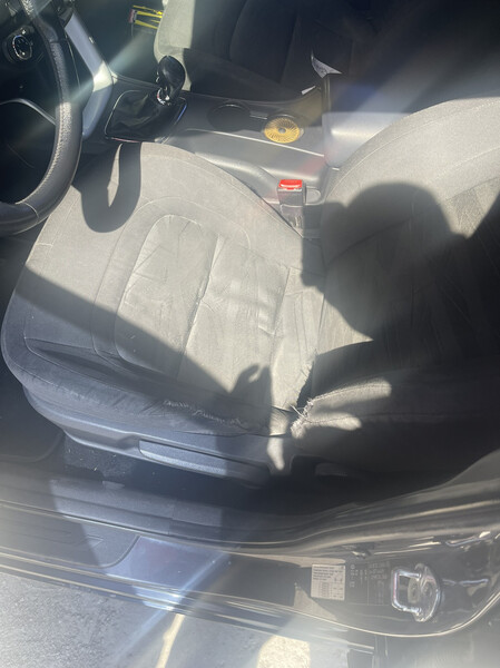 Сидіння водійське Kia Cee`d универсал 2016 г.  1.6 л дизель Киев