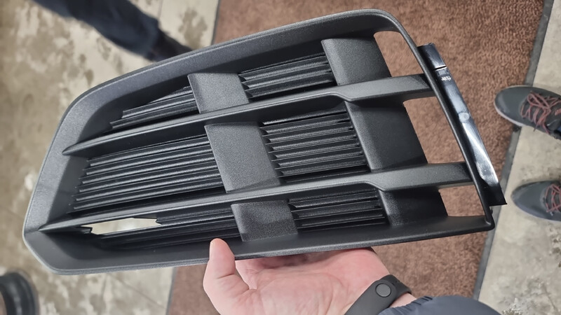 8w6807682b9b9 Audi A5  2017 хетчбек 2.0 Дизель 