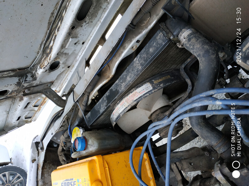 Радіатор Nissan Micra K10  1990 хетчбек 1.2 Бензин 