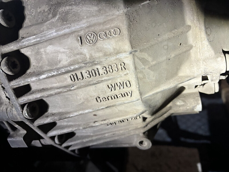 Коробка автомат Audi A6 C5 2002 г.  Павлоград