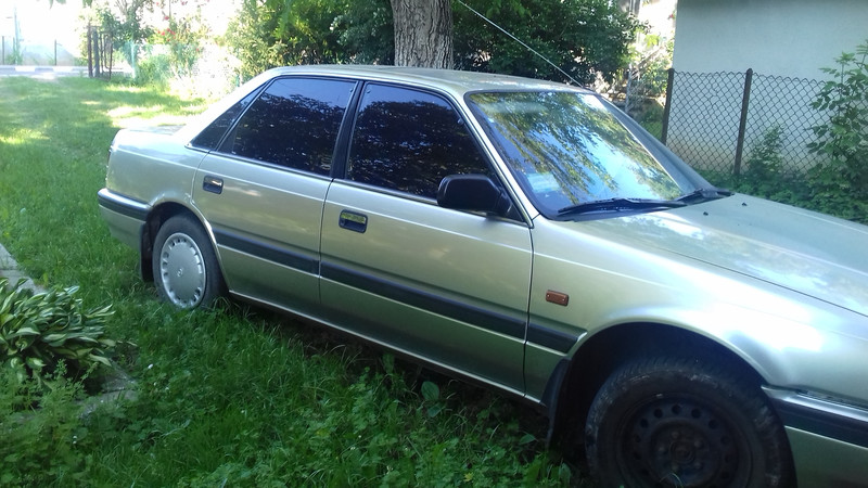 Ручка двери в сборе левая и правая передние Mazda 626  1989 2.0 Бензин Стрый