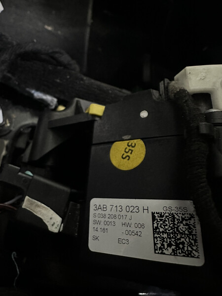 Селектор коробки передач Volkswagen Passat  2014 универсал 2.0 Дизель Львов