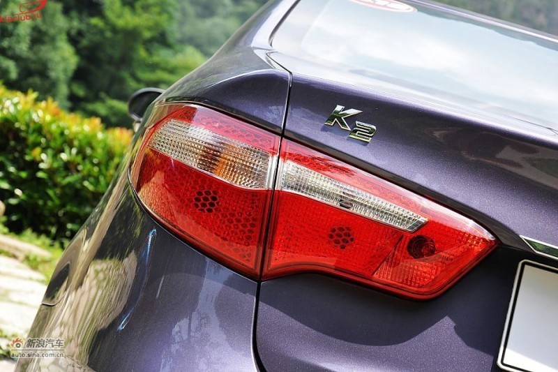 Задній лівий ліхтар у крило Kia Rio 3 2013 р.  1.6 л бензин Київ