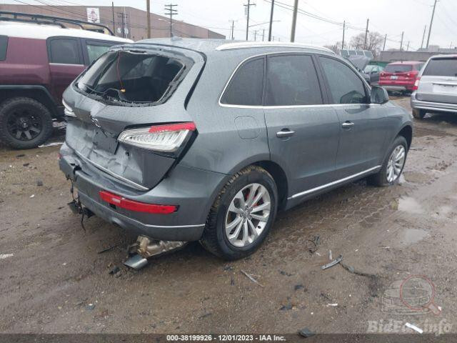 Задні стопи на ляду Audi Q5 2015 г.  2.0 л бензин Луцк