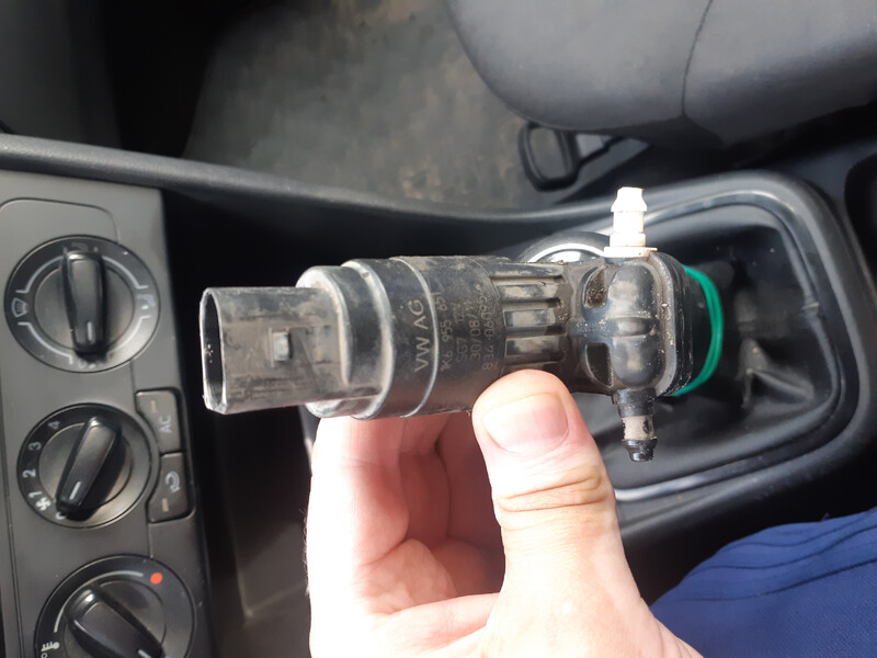 Помпа Volkswagen Polo 5  2012 хэтчбек 1.2 Дизель Днепр