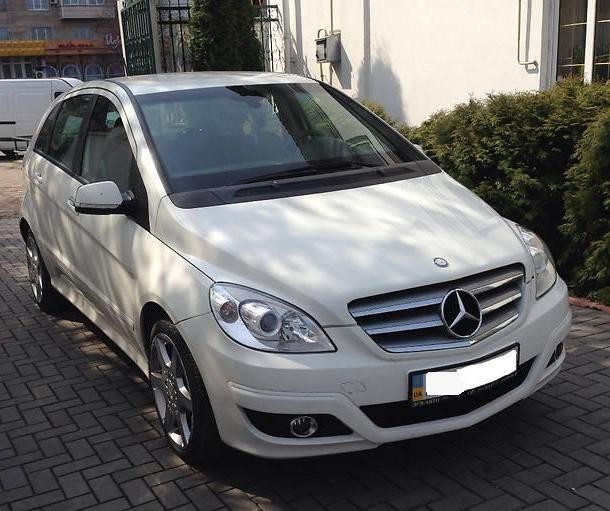 Бампер передний 1698858725   Mercedes B-Class