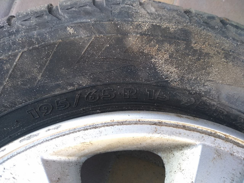 Диск легкосплавый r 15 Kia Cerato 2  2009 2.0 Бензин 