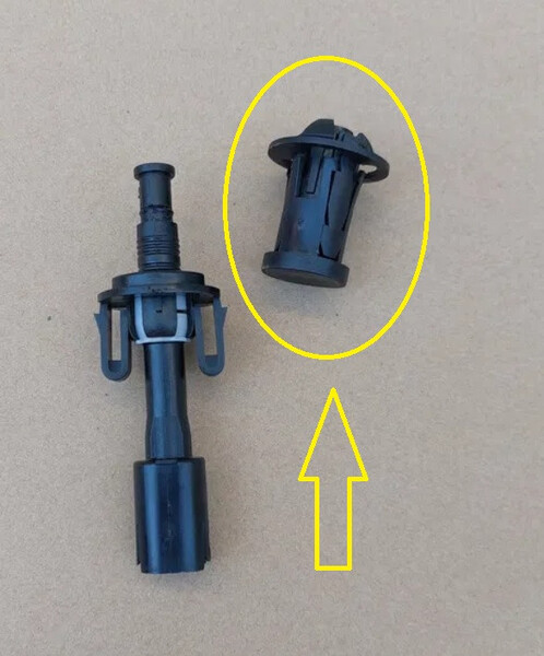 Упор кінцевика капоту Jeep Compass  2018 2.4 Бензин Луцк