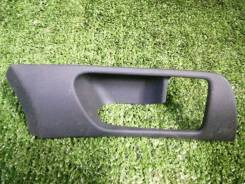 Накладка на ручку левой передней двери внутренняя Toyota Avensis  2008 1.8 Бензин Одесса