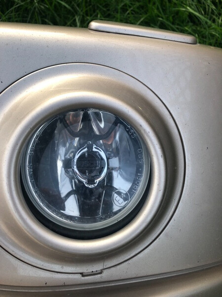 Противотуманная фара A 163 820 05 56   Mercedes M-Class