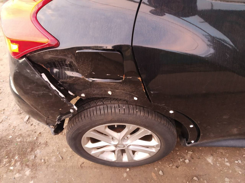 Направляюча заднього бампера права Nissan Juke універсал 2014 р.  1.6 л бензин Харків