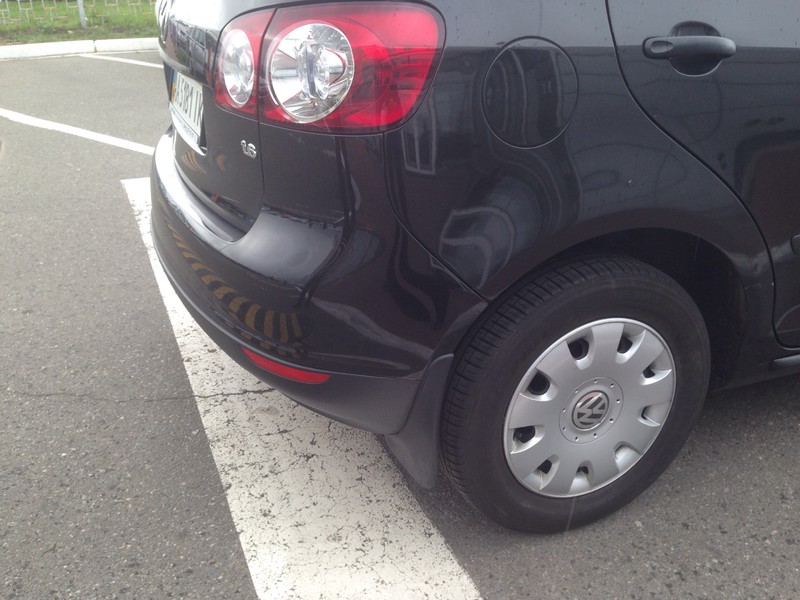 Бампер задний Volkswagen Golf Plus  2009 1.6 Бензин Киев