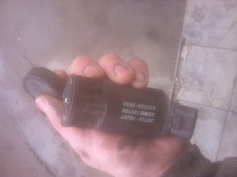 Моторчик омивача фар Lexus IS 300 2007 р.  3.0 л бензин Черкаси